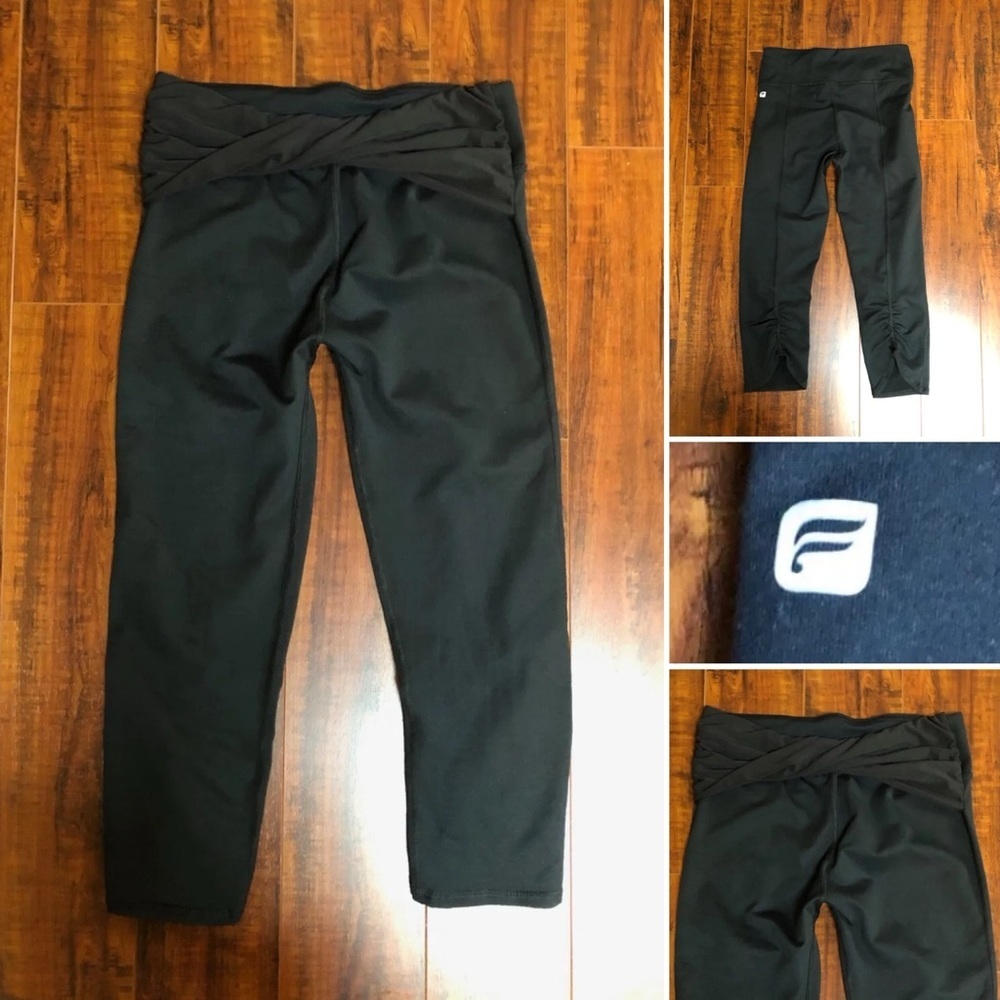 Fabletics Cropped Ruched Leggings - Picture 3 of 14